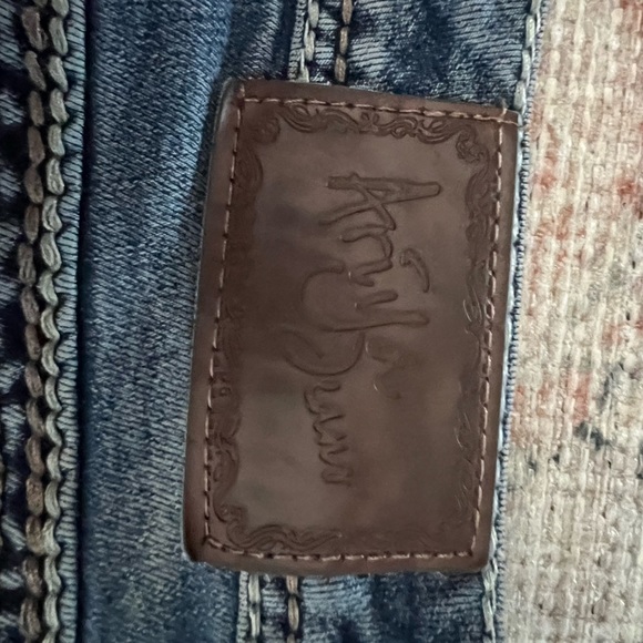 Ariya Jeans Size 11/12 - Picture 7 of 8